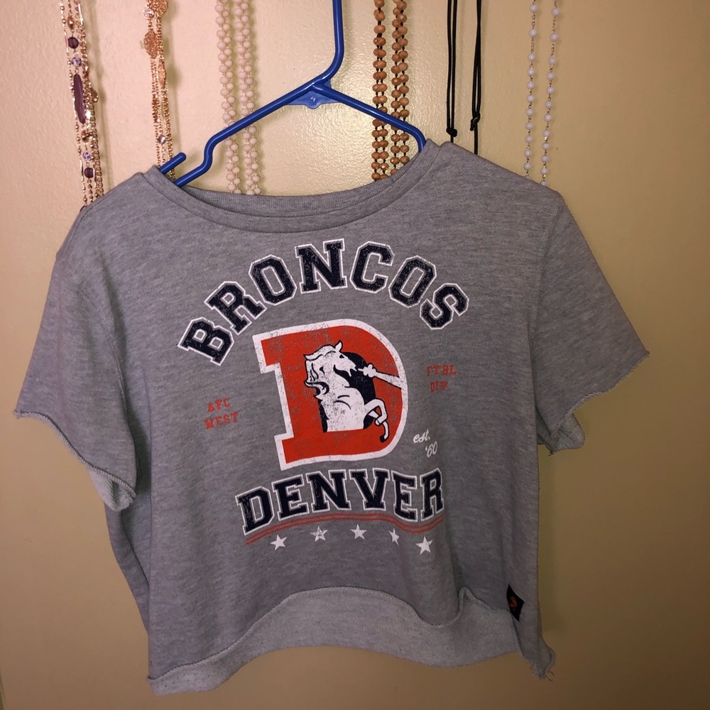 Broncos crop top